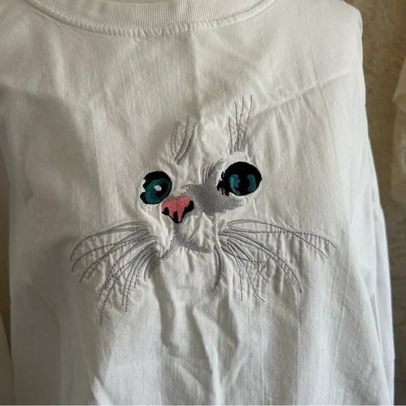 Vintage Cottontops Long Sleeve Cat Embroidered Long Sleeve Top - Picture 3 of 9